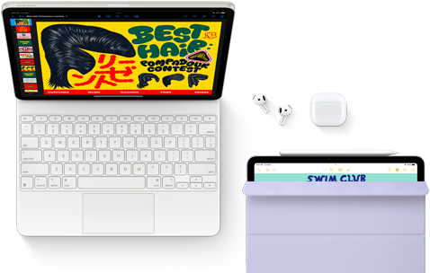 Podłączony do klawiatury Magic Keyboard iPad Air ze słuchawkami Airpods Pro, Apple Pencil Pro oraz etui Smart Folio