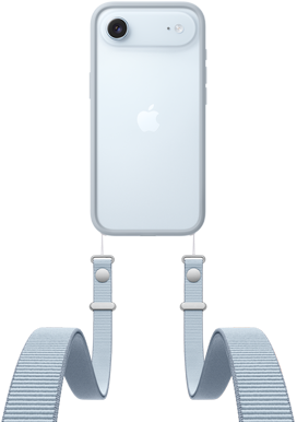Pokazany od tyłu iPhone Air w kolorze błękitnym, w jasnoszarej ramce z przypiętym paskiem na ramię, wyeksponowane są system aparatu Fusion w górnej części urządzenia i logo Apple pośrodku